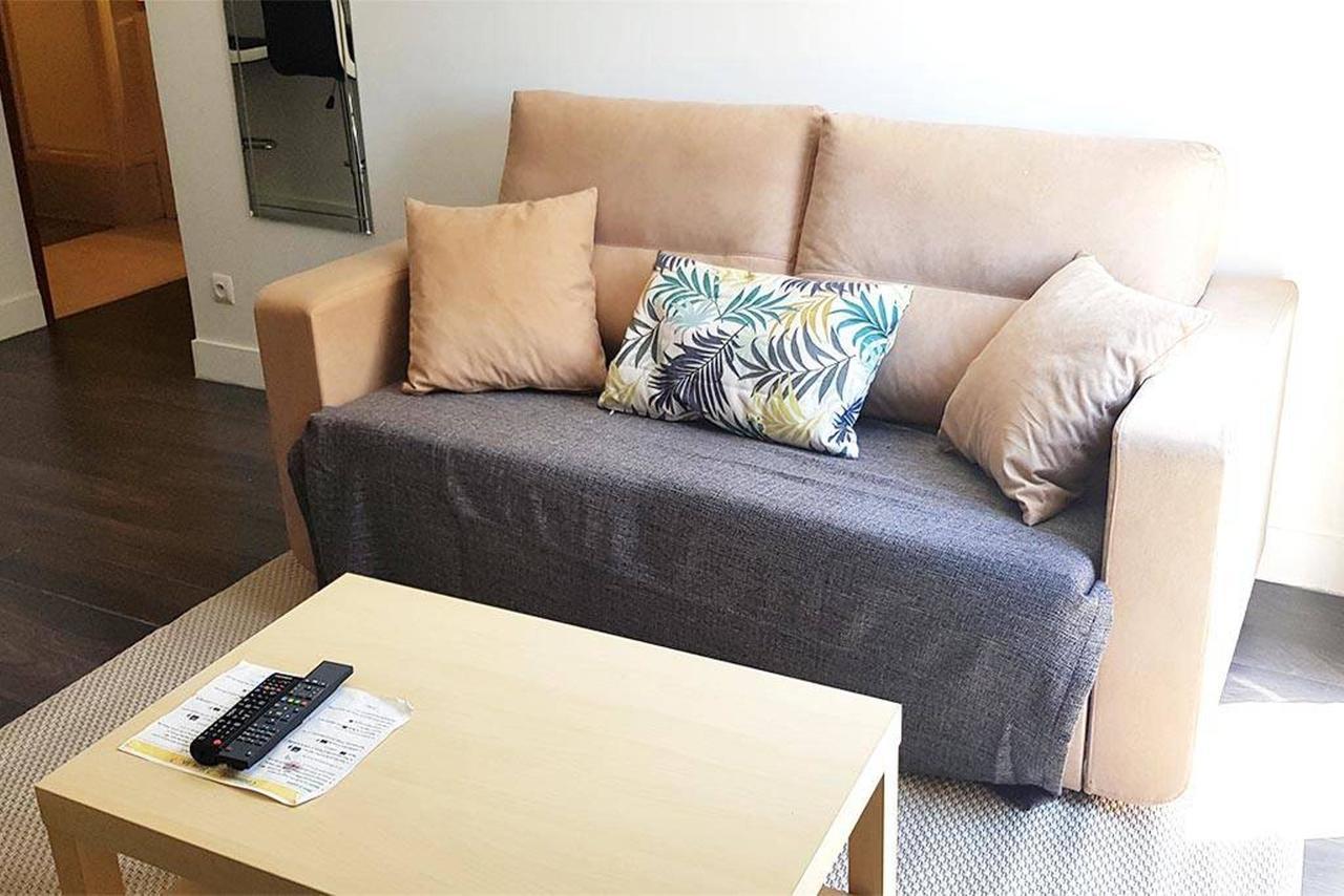 Au Petit Thai - T2 Avec Balcon - Montpellier Centre Appartement Buitenkant foto